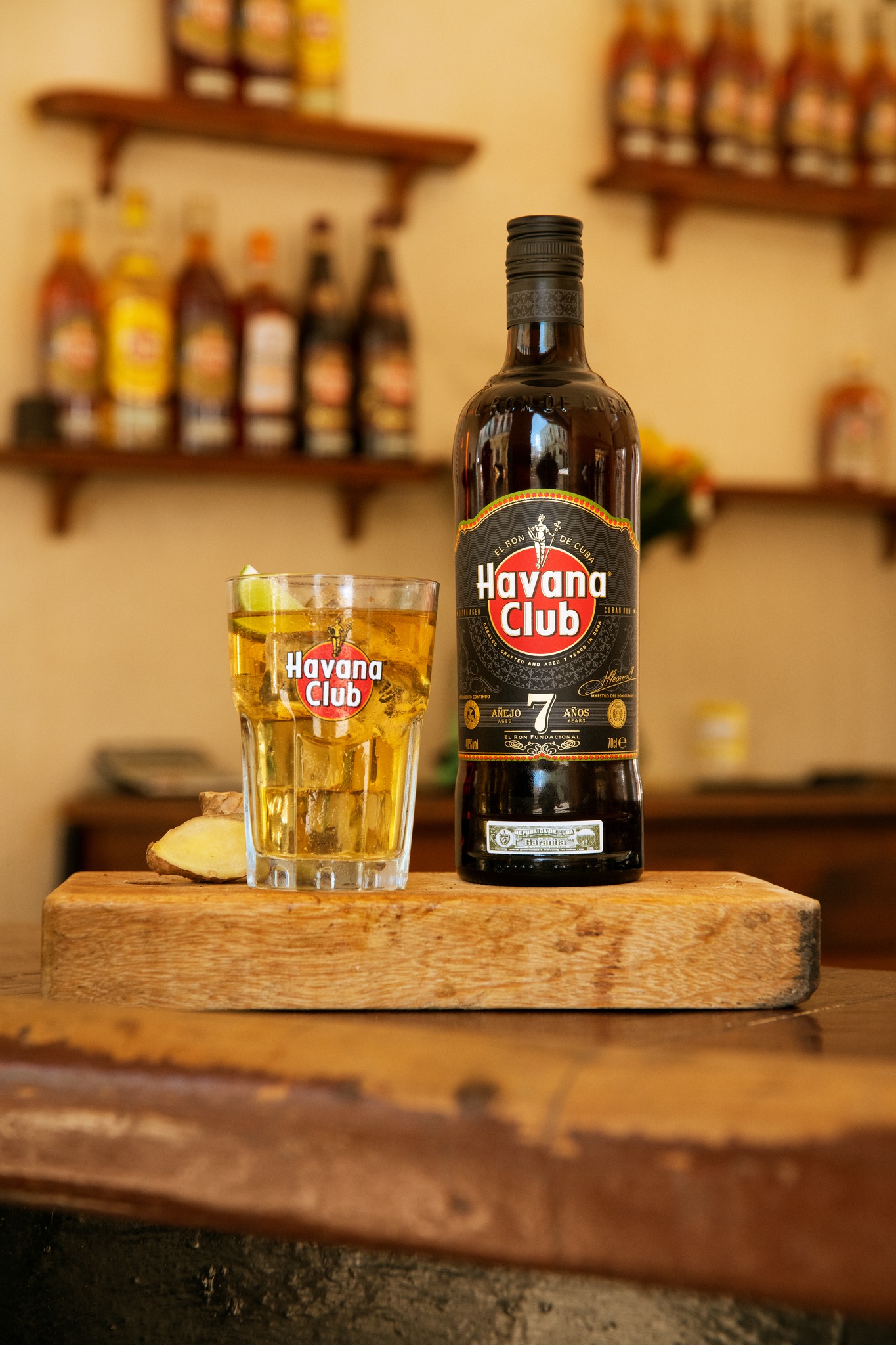 Havana Club Añejo 7 Años — rum kubański, 700 ml, beautyshot