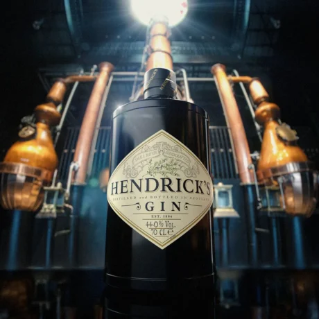 Hendrick's Gin — Szkocki Gin współczesny, butelka 700 ml, beautyshot