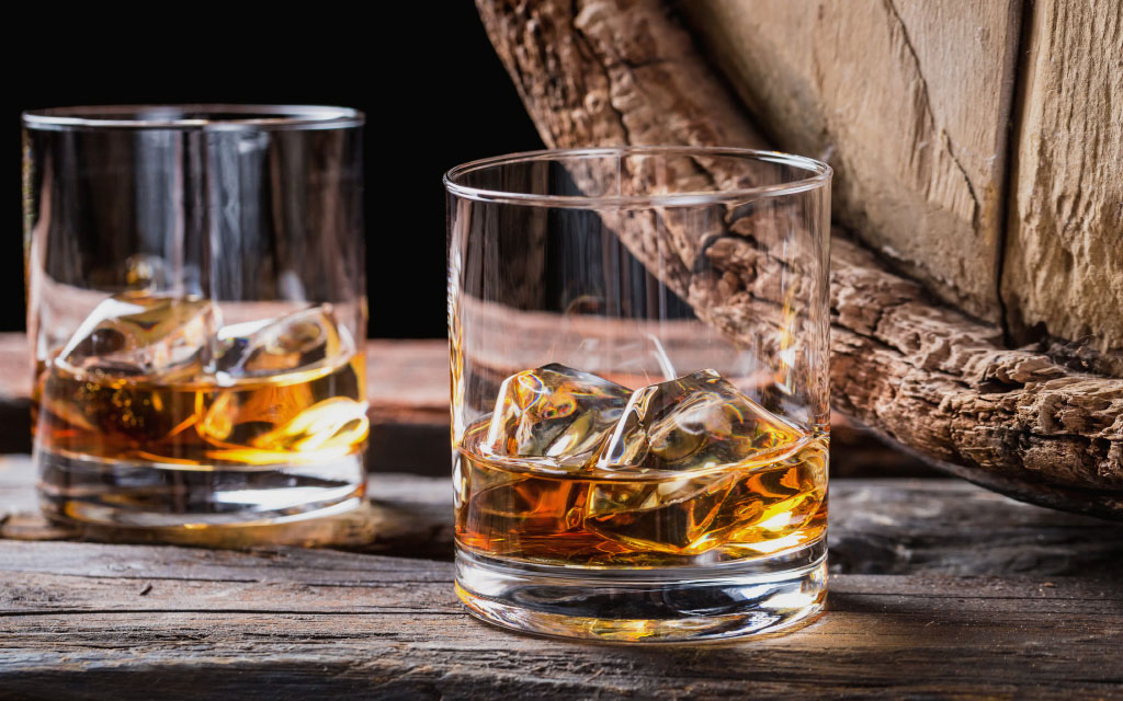 Co lepsze: brandy czy whisky?